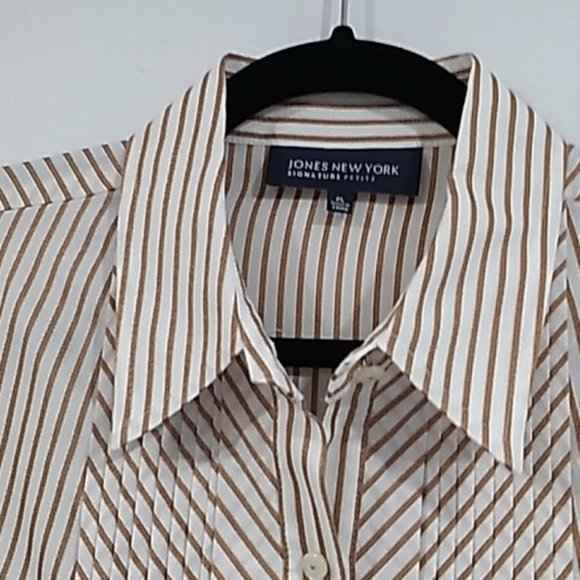 EXPRESS Womens Black Lace and Cream Semi Sheer Blouse Size - Picture 4 of 9